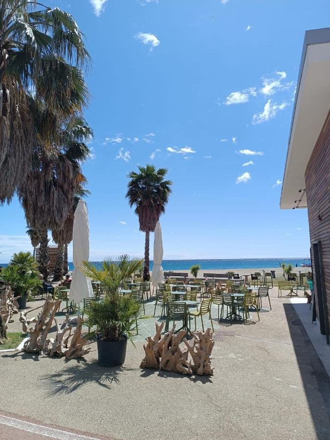 Lamberti Beach Apartment - 150 M From The Sea - Just Renewed - Wifi Savona Exterior foto